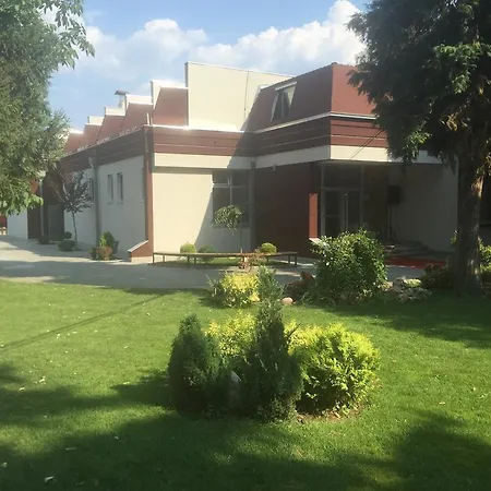 住宿加早餐酒店 Prenociste Gazela 4*